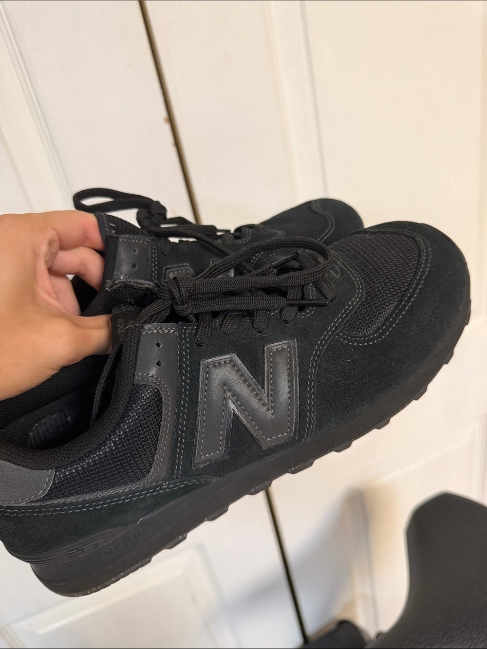 New Balance 574 All Black - NWOT